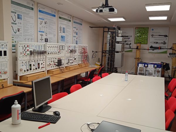 Электротехническая лаборатория «Обслуживание и ремонт электрооборудования электростанций и сетей»